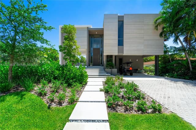 571 Glenridge Rd, Key Biscayne FL 33149 - Key Biscayne, FL - Photo 2