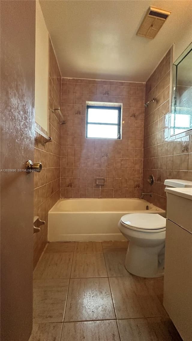 4198 W 10th Ave, Hialeah FL 33012 - Hialeah, FL - Photo 7