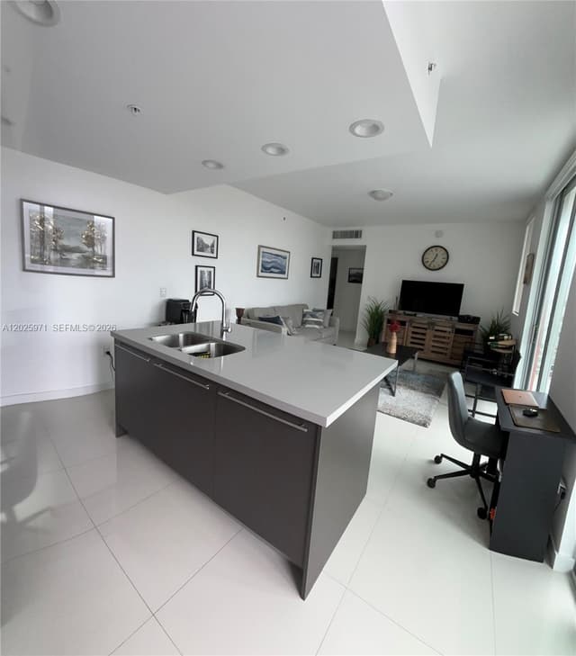 7875 NW 107th Ave # 504, Doral FL 33178 - Doral, FL - Photo 5