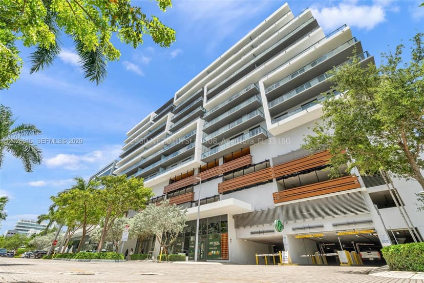 2960 NE 207th St # 1108, Aventura FL 33180