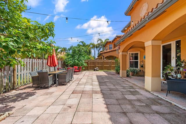 3144 SW 154th Place, Miami FL 33185 - Miami, FL - Photo 7