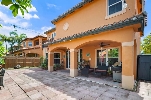 3144 SW 154th Place, Miami FL 33185 - Miami, FL - Photo 4