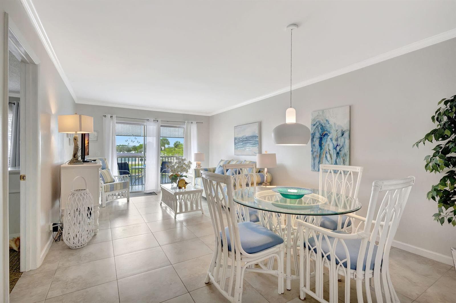 154 Lake Meryl Drive Unit 255, West Palm Beach FL 33411 - West Palm Beach, FL - Photo 1