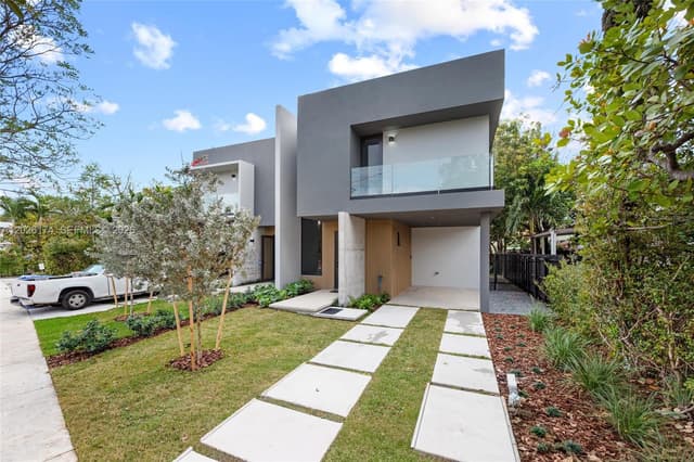 2980 SW 2nd St, Miami FL 33135 - Miami, FL - Photo 2