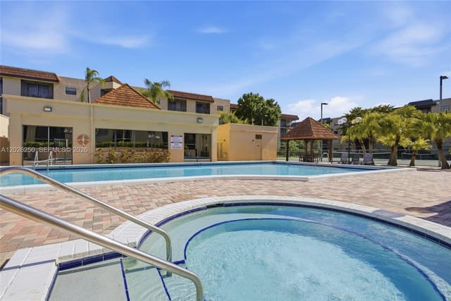 10451 W Broward Blvd # 209, Plantation FL 33324 - Plantation, FL - Photo 3
