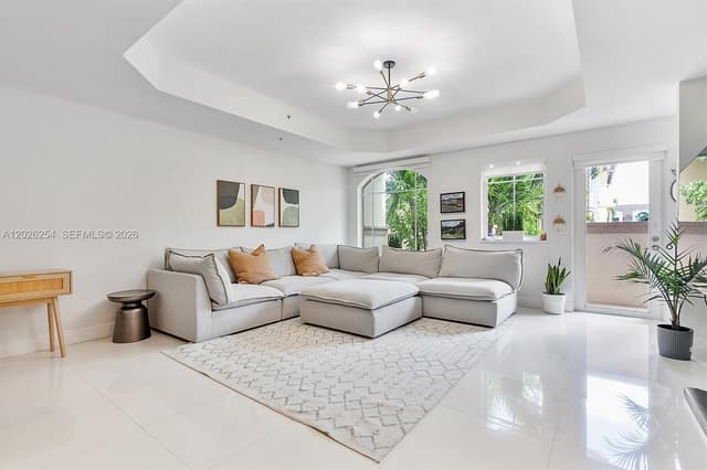 2704 NE 184th Ter, Aventura FL 33160 - Aventura, FL - Photo 7