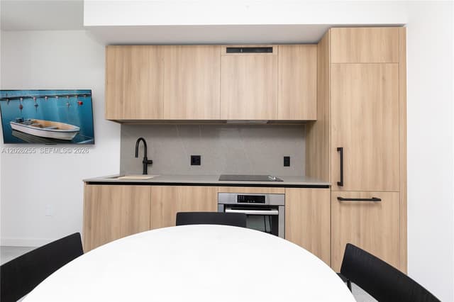 121 NE 5th St # 510, Miami FL 33132 - Miami, FL - Photo 3