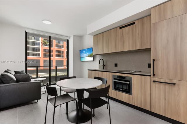 121 NE 5th St # 510, Miami FL 33132 - Miami, FL - Photo 5