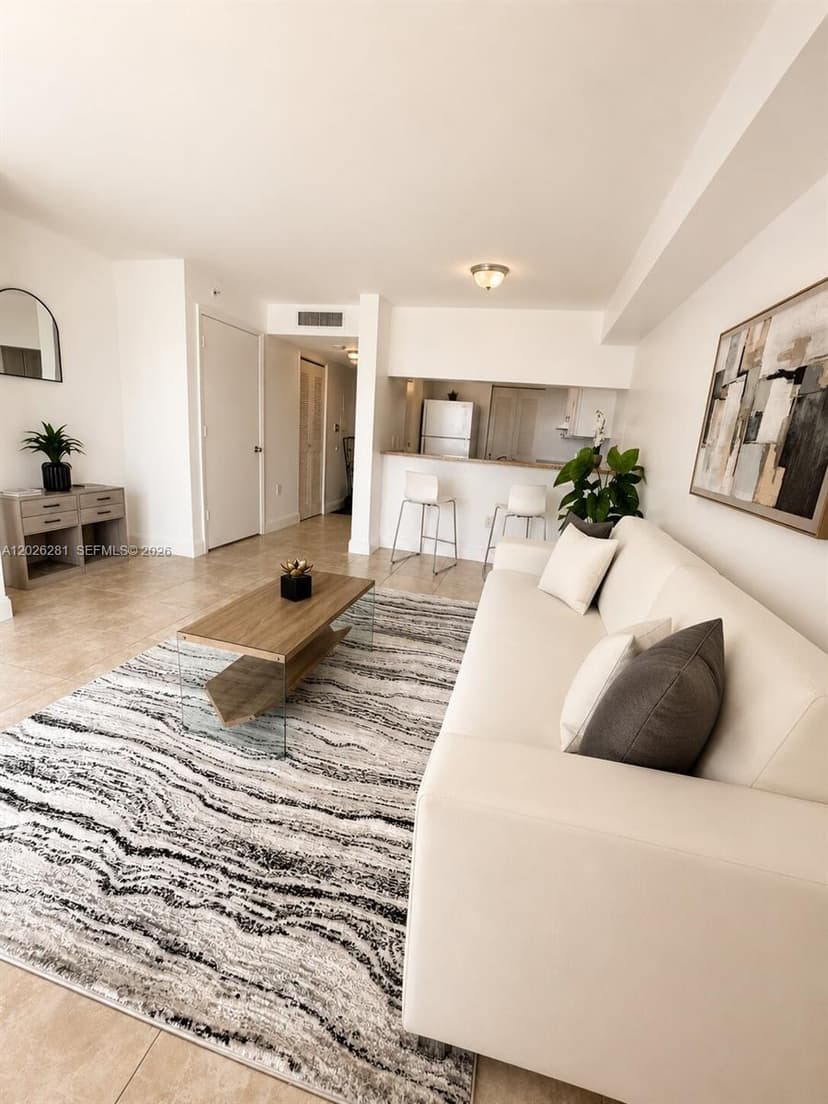 102 SW 6th Ave # 205, Miami FL 33130