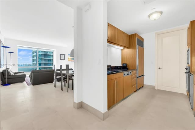 1425 Brickell Ave # 51A, Miami FL 33131 - Miami, FL - Photo 4