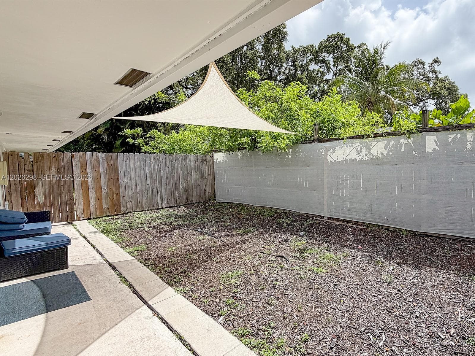 1827 SW 21st St, Fort Lauderdale FL 33315
