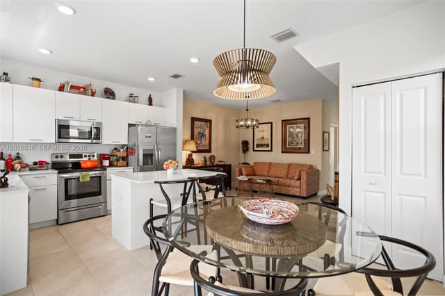 12317 NW 23rd Ct, Miami FL 33167 - Miami, FL - Photo 6