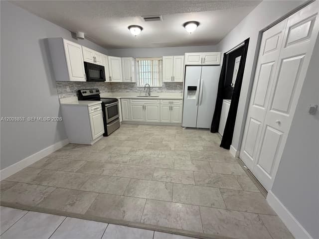 6316 Lincoln St, Hollywood FL 33024 - Hollywood, FL - Photo 4
