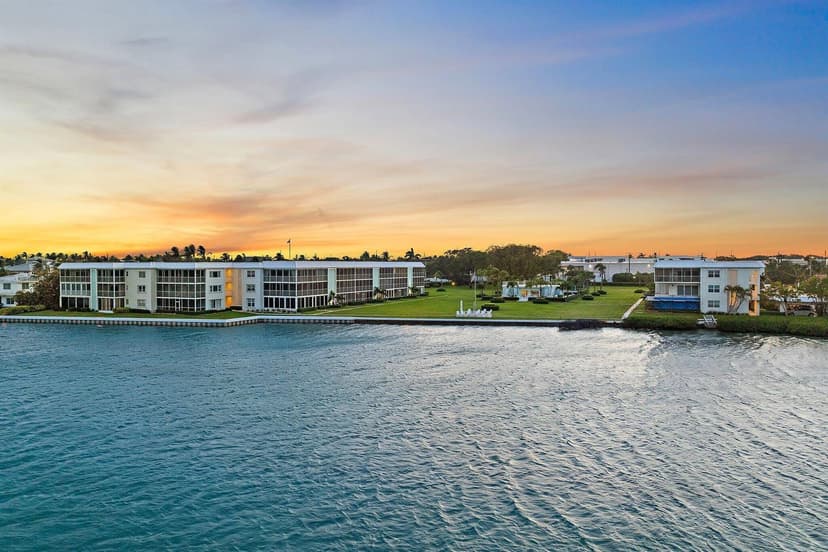 100 Waterway Road # E305, Tequesta FL 33469