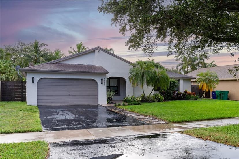 5231 SW 115th Avenue, Cooper City FL 33330