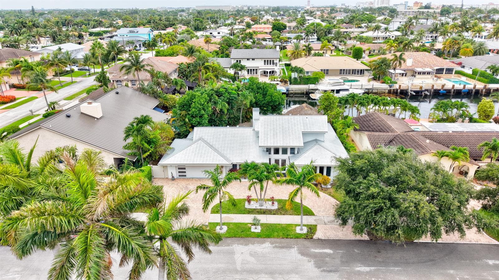 1511 SE 12th Court, Deerfield Beach FL 33441 - Deerfield Beach, FL - Photo 1