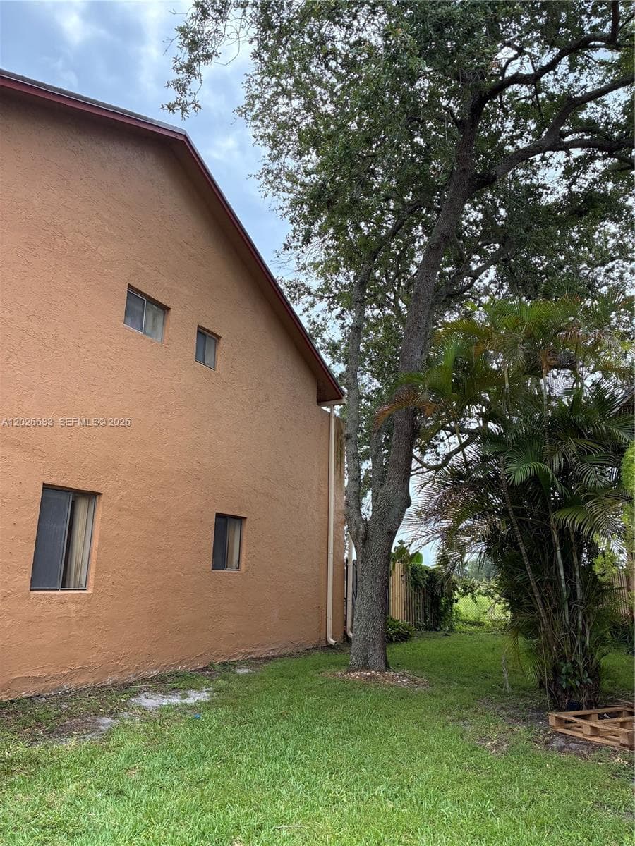 2828 NW 80th Ave, Sunrise FL 33322 - Sunrise, FL - Photo 1