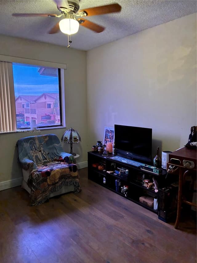 2828 NW 80th Ave, Sunrise FL 33322 - Sunrise, FL - Photo 5