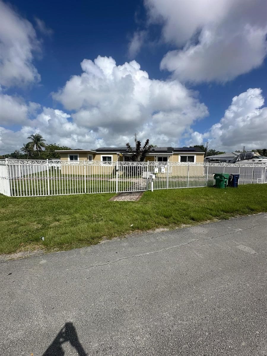 1730 SW 72nd Ct, Miami FL 33155 - Miami, FL - Photo 1