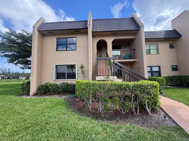 130 Lake Nancy Drive # 101, West Palm Beach FL 33411 - West Palm Beach, FL - Photo 2