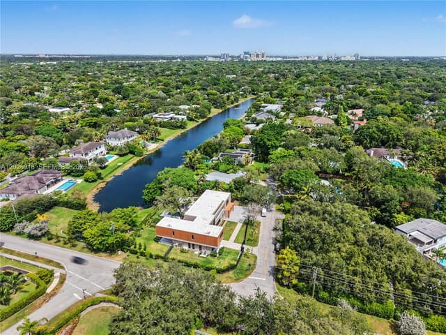 11920 SW 69th Ct, Pinecrest FL 33156 - Pinecrest, FL - Photo 7