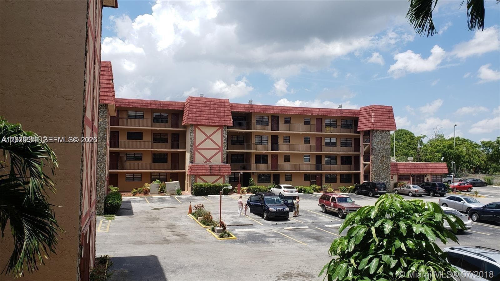 1325 W 68th St # 214, Hialeah FL 33014 - Hialeah, FL - Photo 1