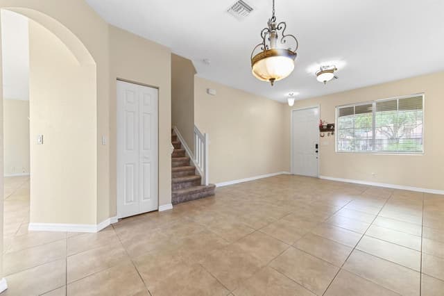 6819 Osage Circle, West Palm Beach FL 33413 - West Palm Beach, FL - Photo 6