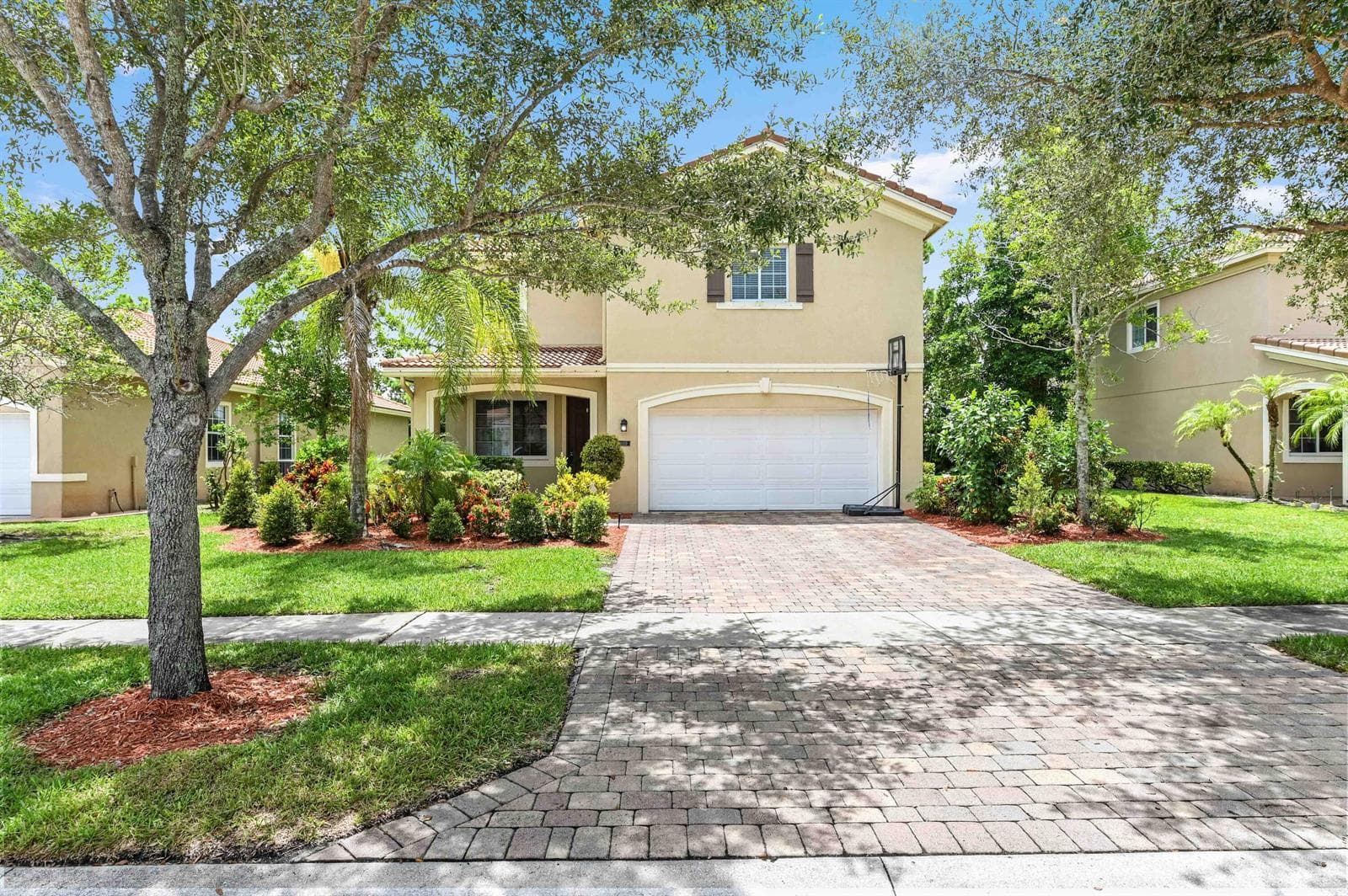 6819 Osage Circle, West Palm Beach FL 33413 - West Palm Beach, FL - Photo 1