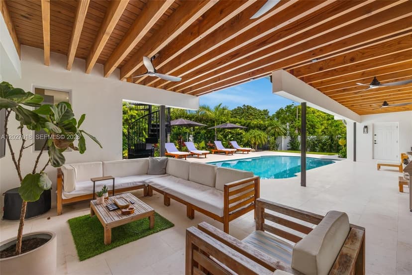 4730 SW 89th Ave, Miami FL 33165