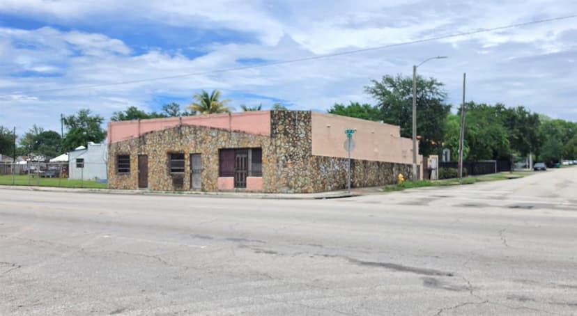 4201 NW 17th Avenue, Miami FL 33142