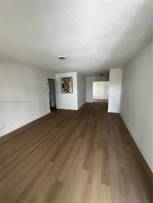 4177 NW 52nd Ave, Lauderdale Lakes FL 33319 - Lauderdale Lakes, FL - Photo 2