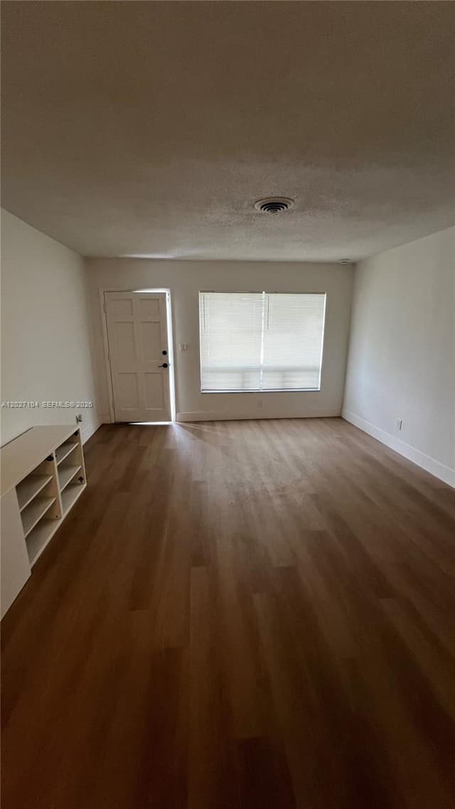 4177 NW 52nd Ave, Lauderdale Lakes FL 33319 - Lauderdale Lakes, FL - Photo 3