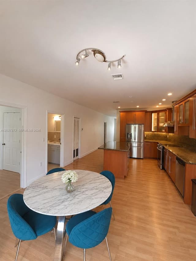 1101 NE 2nd St, Hallandale Beach FL 33009 - Hallandale Beach, FL - Photo 4