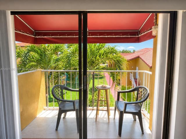 15540 SW 80th St # 304, Miami FL 33193 - Miami, FL - Photo 3