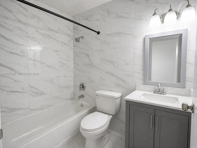 15540 SW 80th St # 304, Miami FL 33193 - Miami, FL - Photo 5