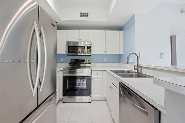 10180 SW 88th St # 403, Miami FL 33176 - Miami, FL - Photo 4
