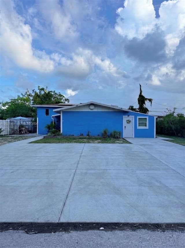 1300 NE 203rd St, Miami FL 33179 - Miami, FL - Photo 2