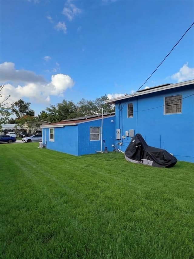 1300 NE 203rd St, Miami FL 33179 - Miami, FL - Photo 3