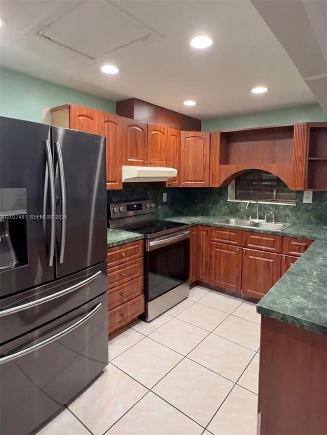 1300 NE 203rd St, Miami FL 33179 - Miami, FL - Photo 5