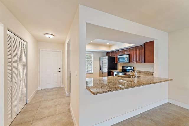 109 Doe Trail, Jupiter FL 33458 - Jupiter, FL - Photo 7