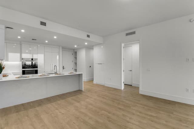 220 Lake Shore Drive # 815, Lake Park FL 33403 - Lake Park, FL - Photo 7