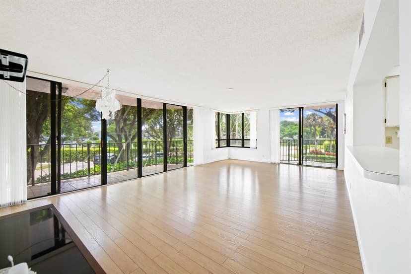 799 Jeffery Street # 201, Boca Raton FL 33487
