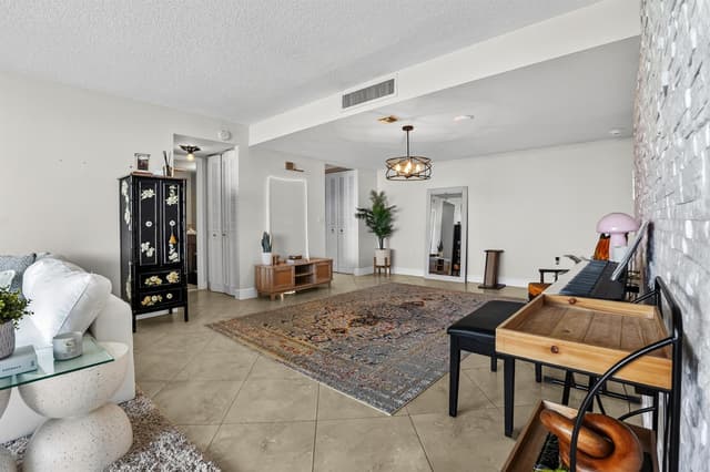 5600 N Flagler Drive # 1106, West Palm Beach FL 33407 - West Palm Beach, FL - Photo 6