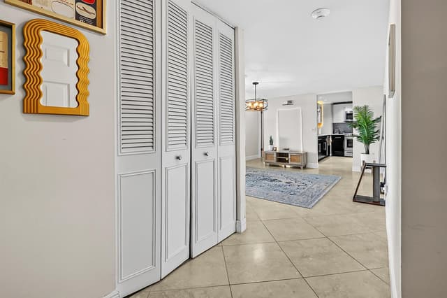 5600 N Flagler Drive # 1106, West Palm Beach FL 33407 - West Palm Beach, FL - Photo 4