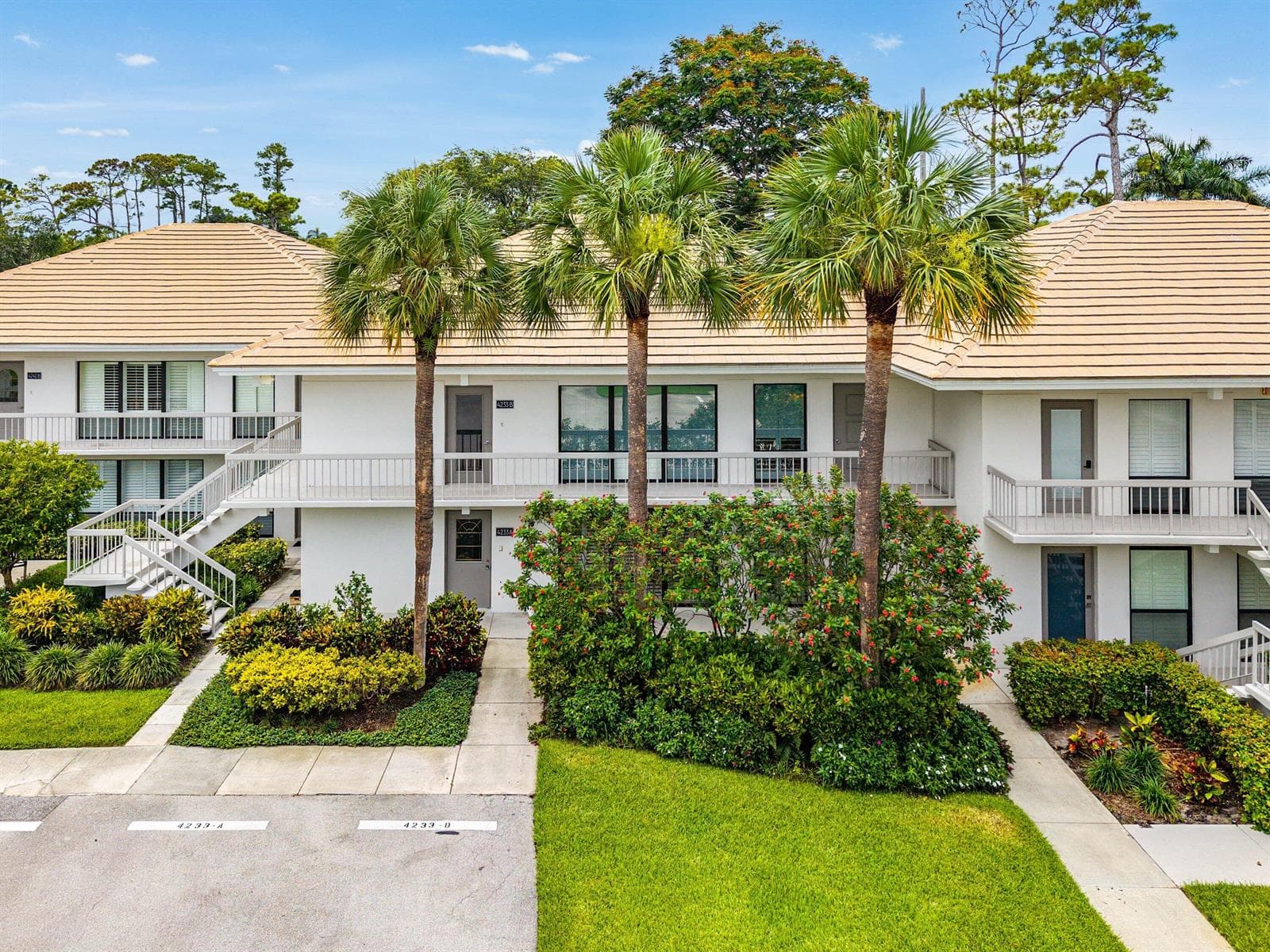 4233 A Quail Ridge Drive N, Boynton Beach FL 33436 - Boynton Beach, FL - Photo 1