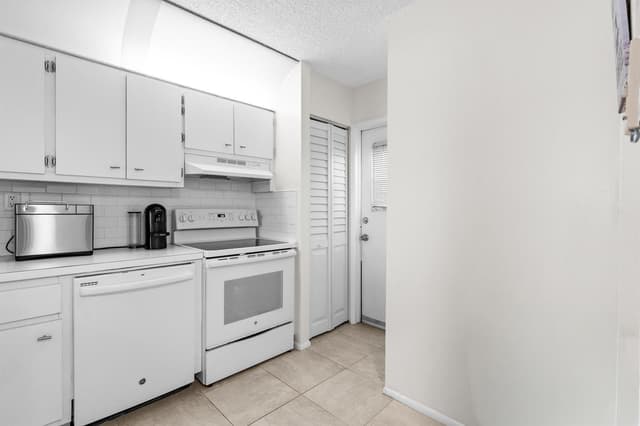 4501 NE 21 Avenue # 406, Fort Lauderdale FL 33308 - Fort Lauderdale, FL - Photo 7