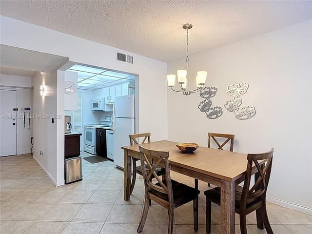 201 178th Dr # 315, Sunny Isles Beach FL 33160 - Sunny Isles Beach, FL - Photo 4