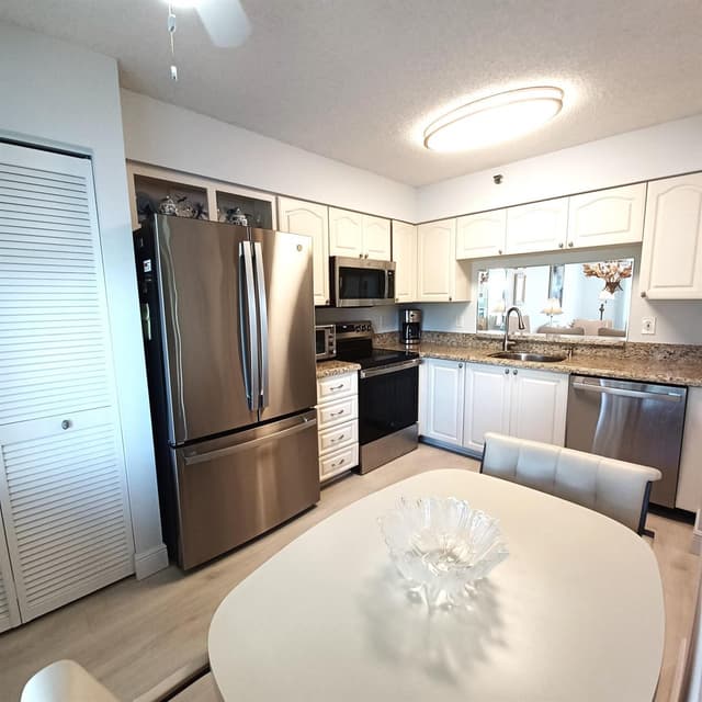 7260 Kinghurst Drive # 406, Delray Beach FL 33446 - Delray Beach, FL - Photo 5