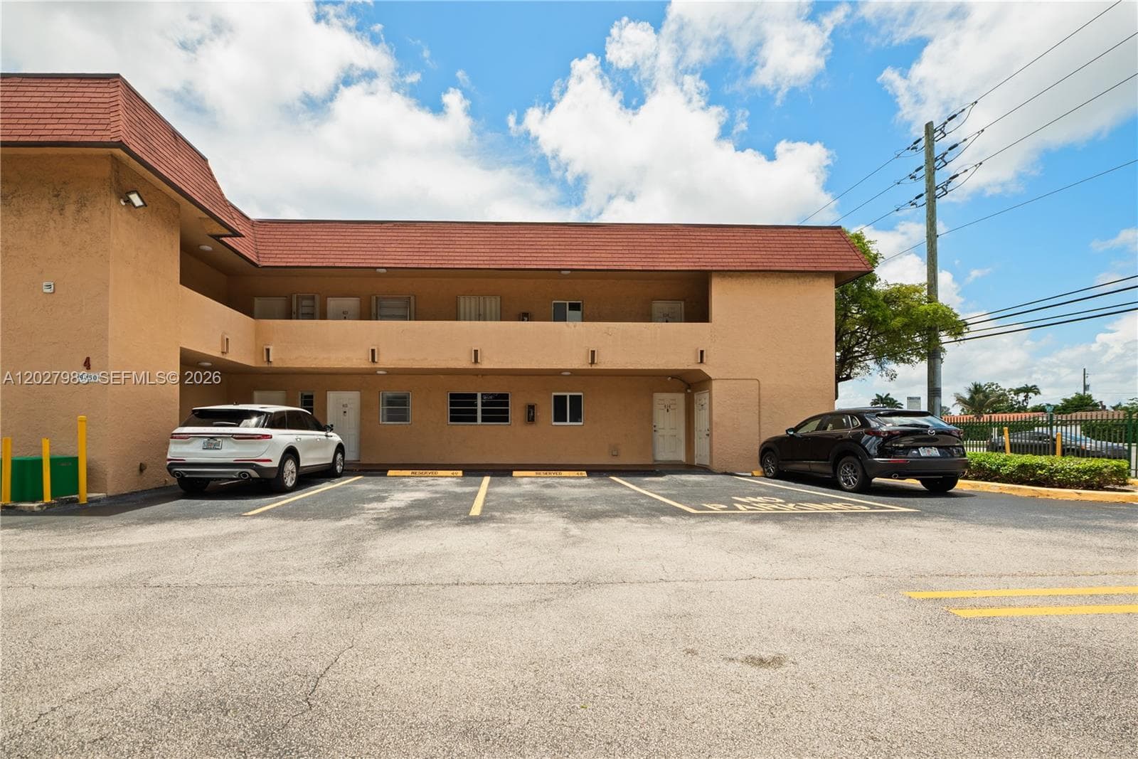 9950 SW 88th St # 4, Miami FL 33176