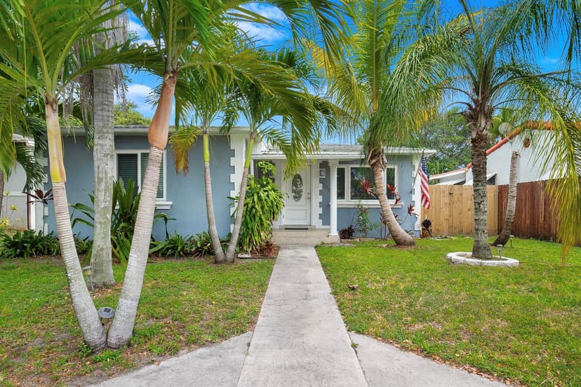 245 SW 5th Street, Dania Beach FL 33004